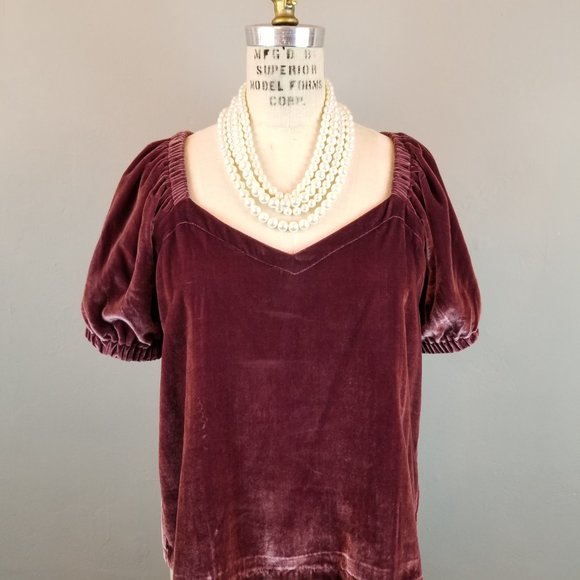 Rich Plum Velvet Blouse with Short Sleeves Women's Size Medium by Loft NEW w/Tag - Picture 2 of 10